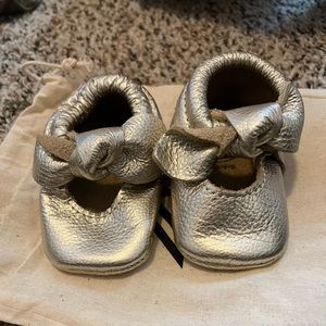 NWT Freshly Picked baby shoes